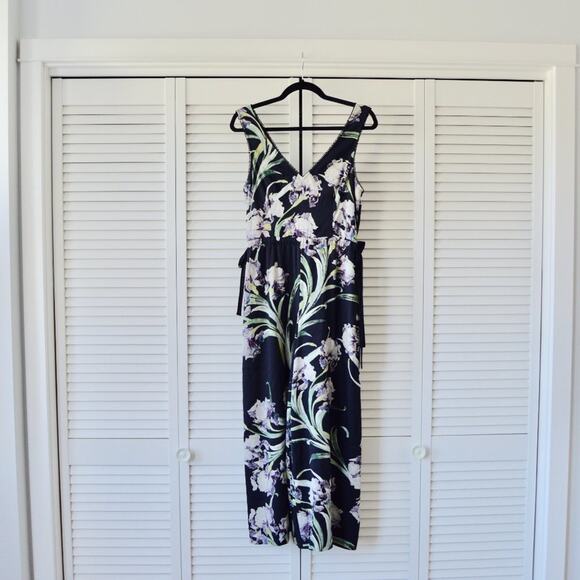 Club Monaco Size 2 Floral Sohrab Jumpsuit | Size 2 - Picture 3 of 10